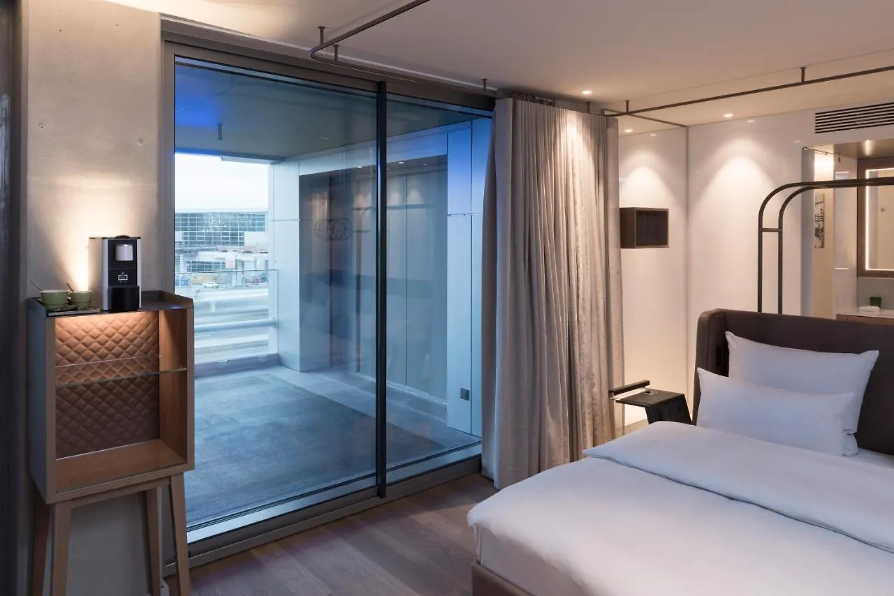 ****  B'Mine Hotel Frankfurt Airport フランクフルト ドイツ