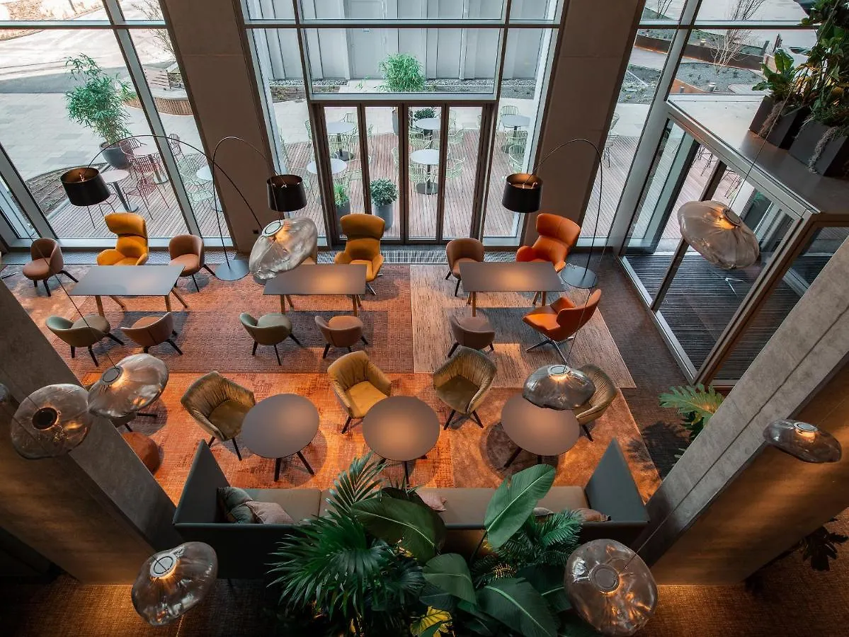 B'Mine Hotel Frankfurt Airport フランクフルト