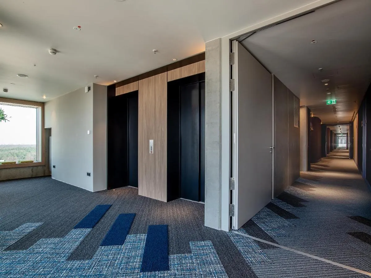 B'Mine Hotel Frankfurt Airport フランクフルト