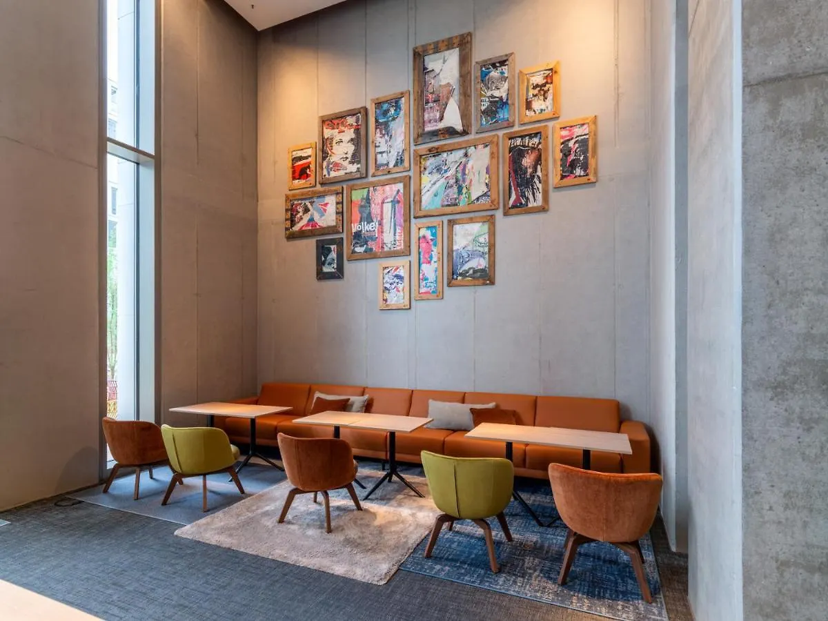 B'Mine Hotel Frankfurt Airport フランクフルト