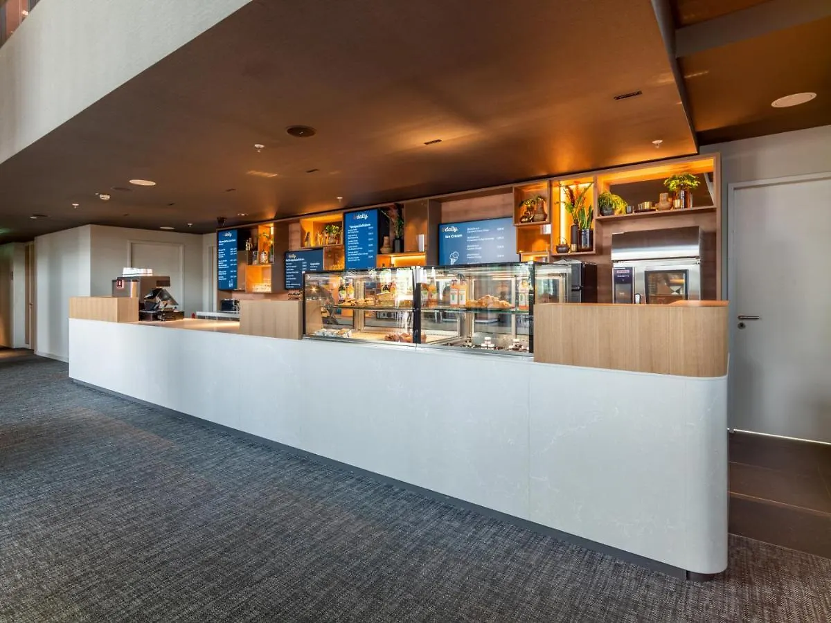 B'Mine Hotel Frankfurt Airport フランクフルト