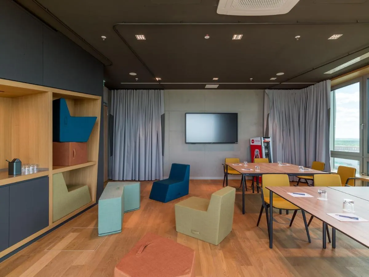 B'Mine Hotel Frankfurt Airport フランクフルト