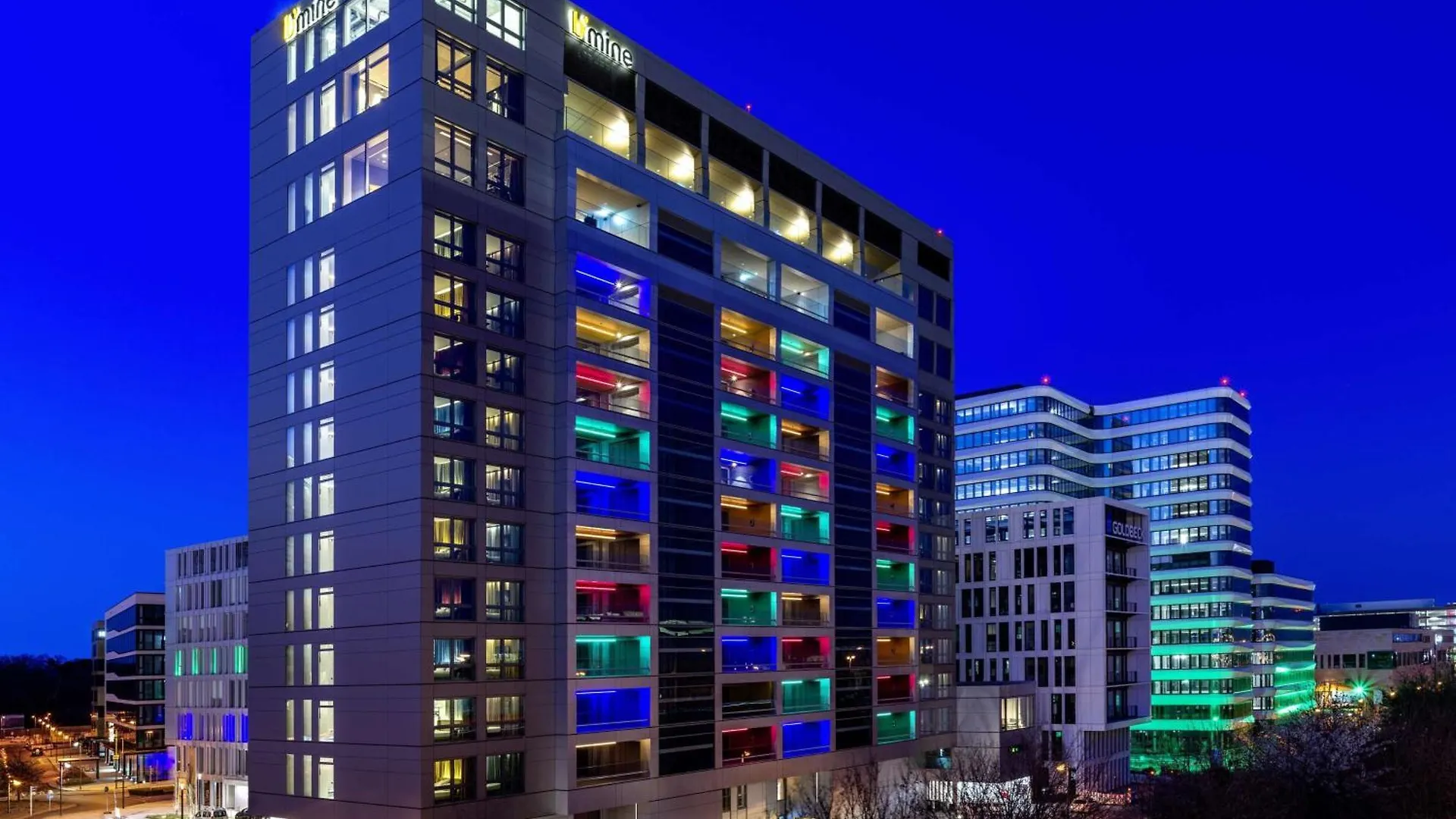 B\'Mine Hotel Frankfurt Airport location